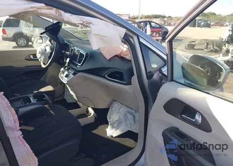 2018 Chrysler Pacifica Touring Plus из США, поврежденный, VIN 2C4RC1FG3JR323135